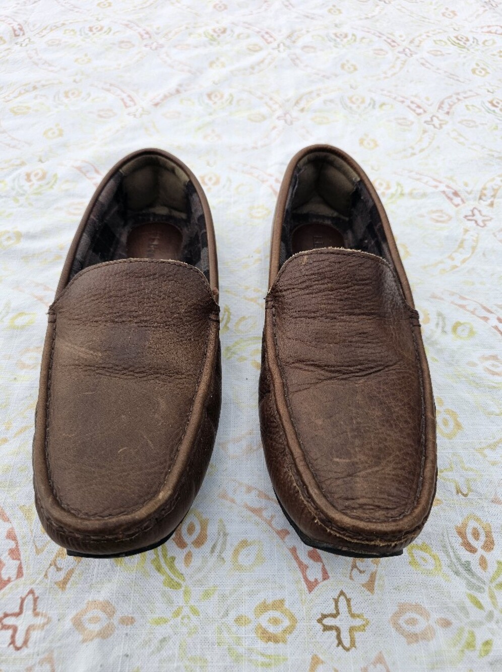 L.L.Bean Men's Leather Moccasin Slippers Brown Size 10 M House Shoes Loafers